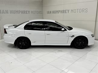 2006 Holden Commodore - Thumbnail