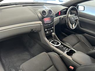 2013 Holden Commodore - Thumbnail