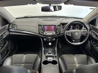 2017 Holden Commodore - Thumbnail