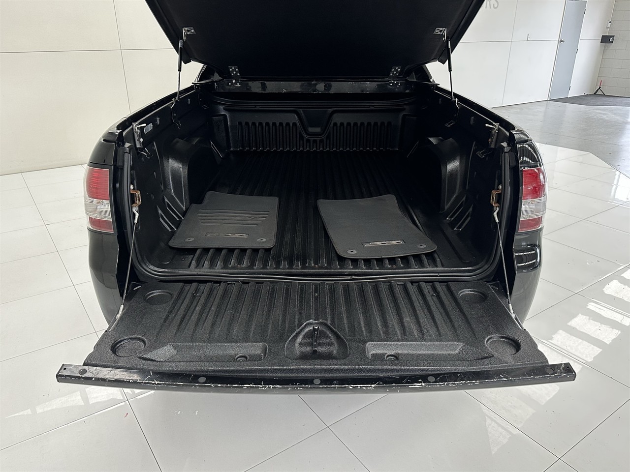2010 Holden Commodore
