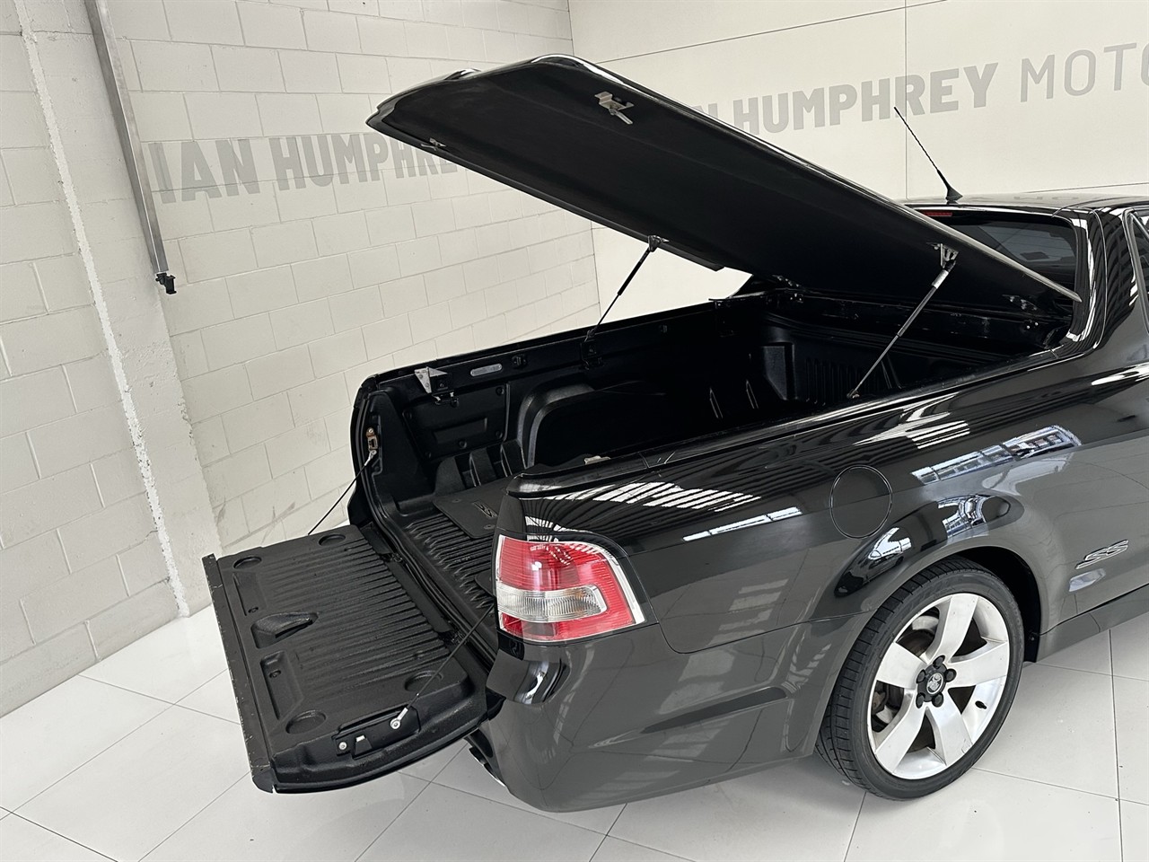 2010 Holden Commodore