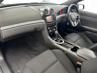 2010 Holden Commodore - Thumbnail