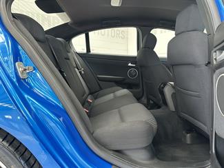 2010 Holden Commodore - Thumbnail