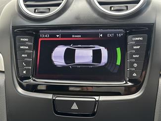 2010 Holden Commodore - Thumbnail