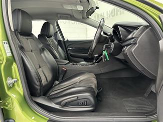 2015 Holden Commodore - Thumbnail