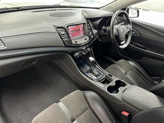 2015 Holden Commodore - Thumbnail