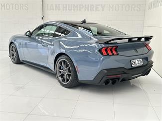 2024 Ford Mustang - Thumbnail