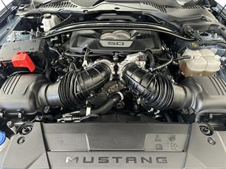 2024 Ford Mustang - Thumbnail