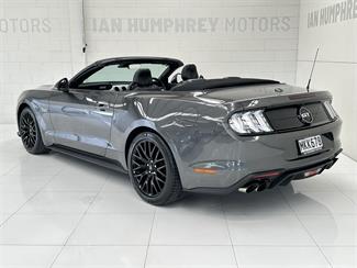 2019 Ford Mustang - Thumbnail