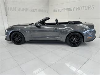 2019 Ford Mustang - Thumbnail
