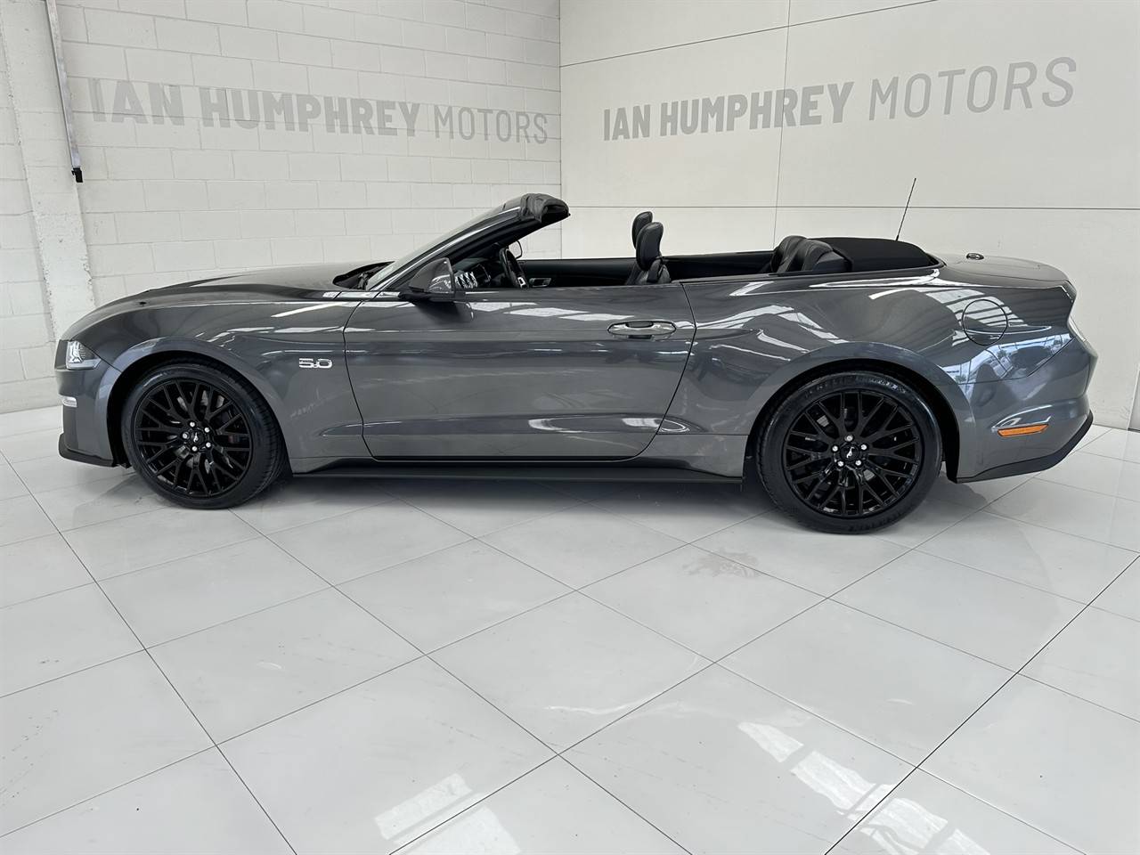 2019 Ford Mustang