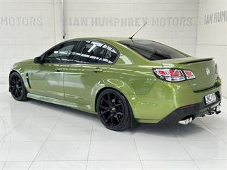 2016 Holden Commodore - Thumbnail