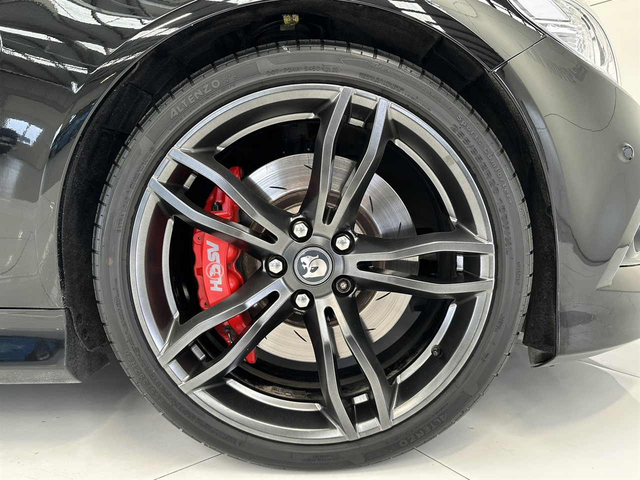 2016 Holden HSV