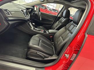 2016 Holden Commodore - Thumbnail