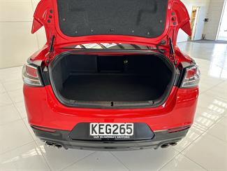 2016 Holden Commodore - Thumbnail