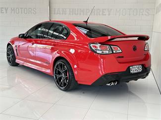 2016 Holden Commodore - Thumbnail