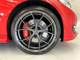 2016 Holden Commodore - Thumbnail