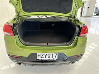 2015 Holden Commodore - Thumbnail