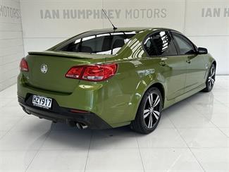 2015 Holden Commodore - Thumbnail