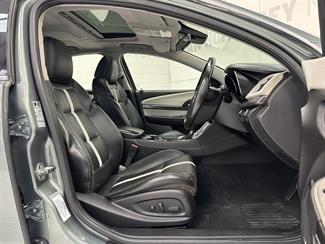 2013 Holden Commodore - Thumbnail