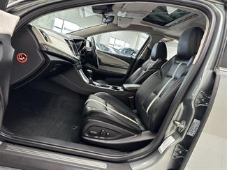 2013 Holden Commodore - Thumbnail
