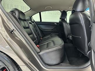 2012 Ford Falcon - Thumbnail