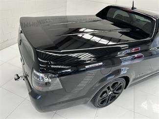 2015 Holden Commodore - Thumbnail