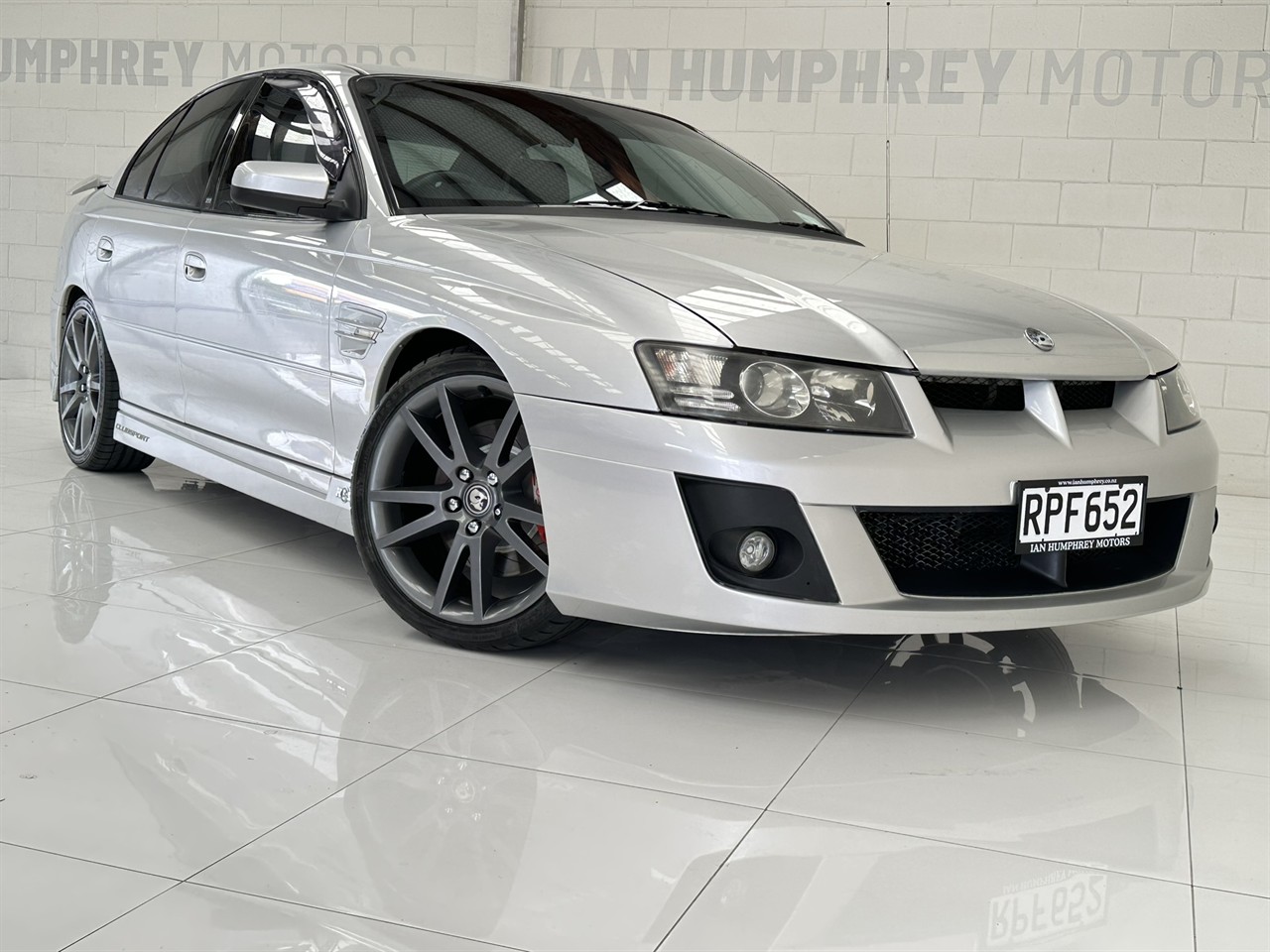 2005 Holden HSV