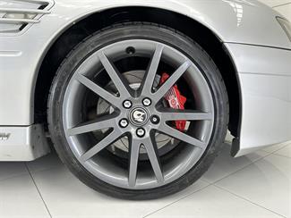 2005 Holden HSV - Thumbnail