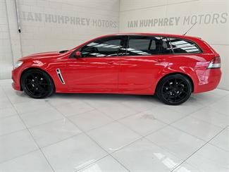 2015 Holden Commodore - Thumbnail