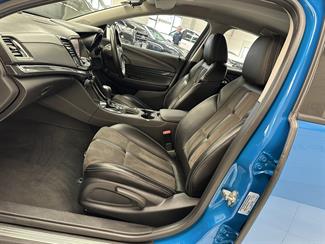 2015 Holden Commodore - Thumbnail