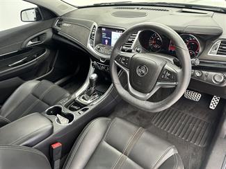 2017 Holden Commodore - Thumbnail