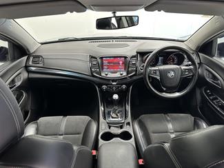 2016 Holden Commodore - Thumbnail