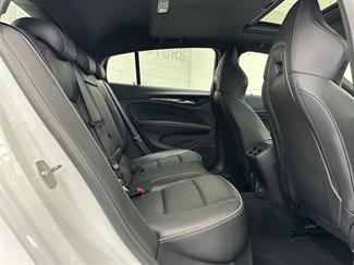 2020 Holden Commodore - Thumbnail