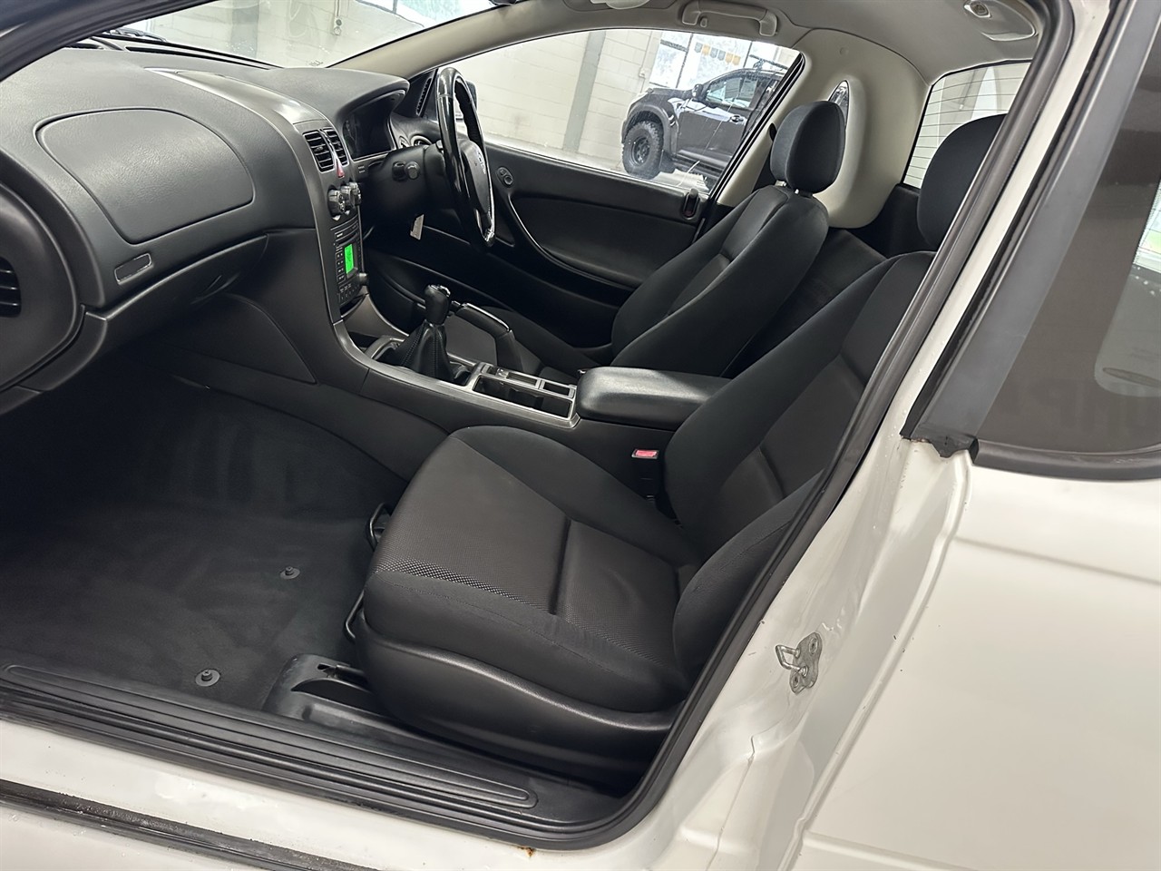 2005 Holden Commodore