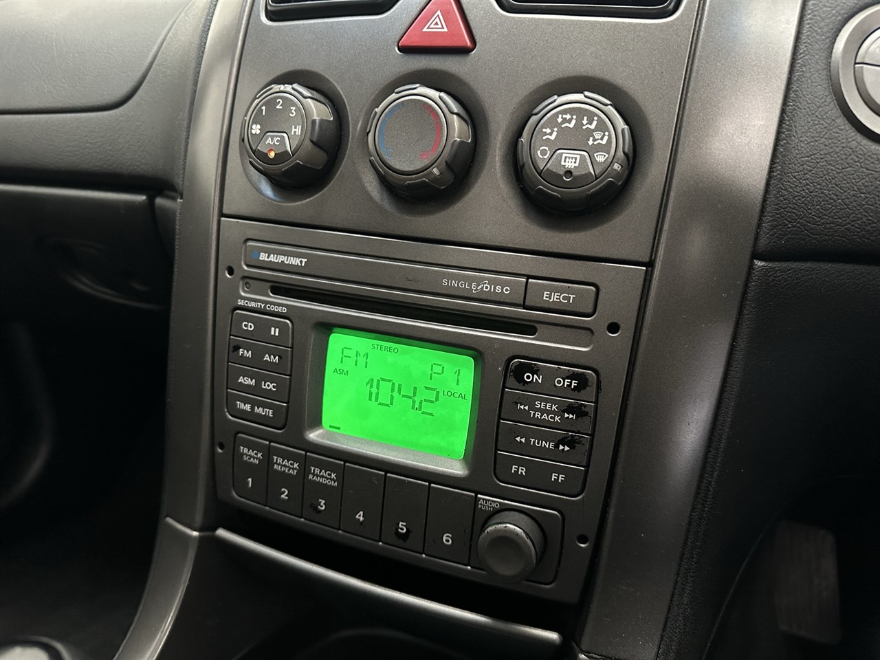 2005 Holden Commodore