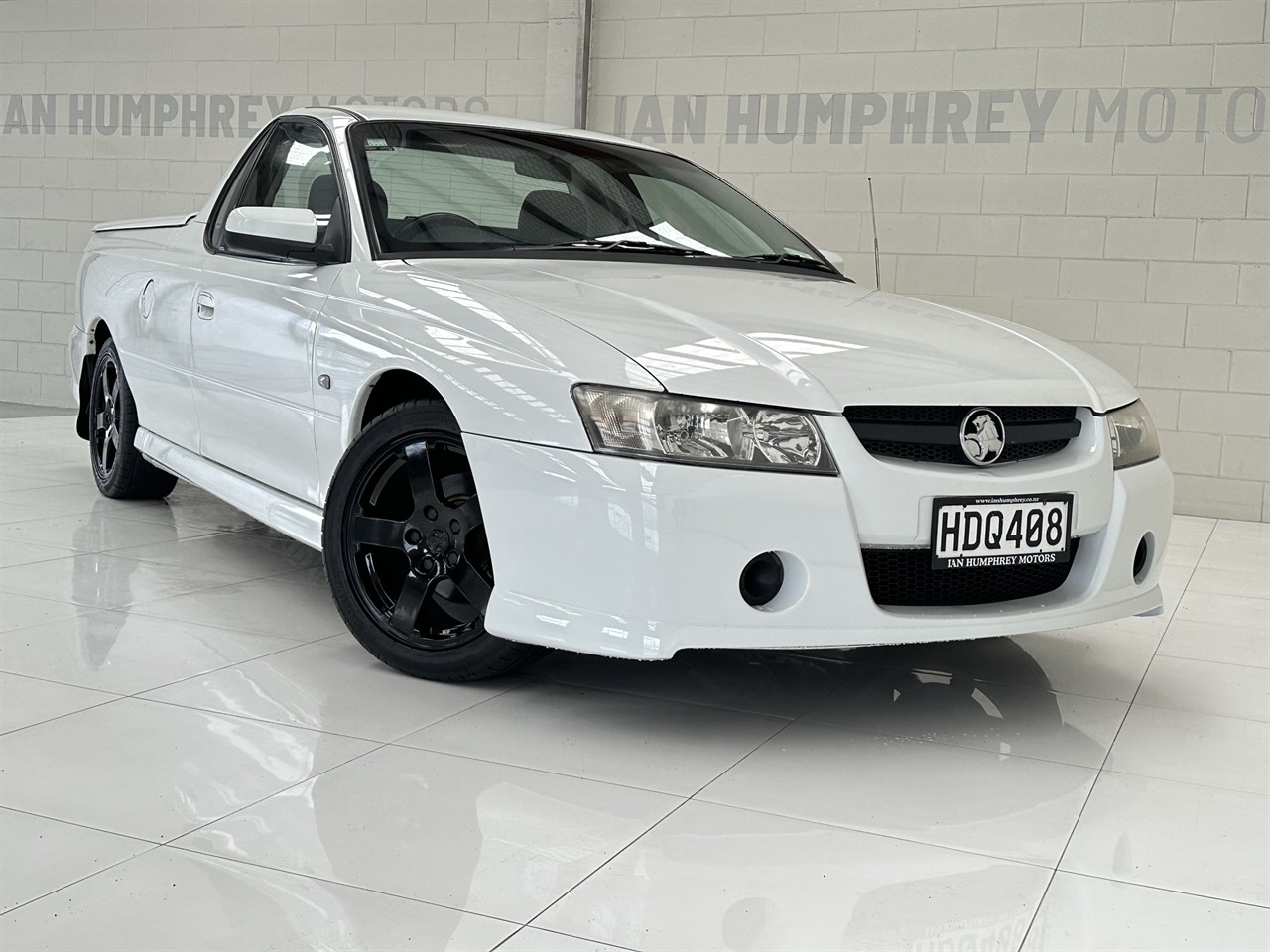 2005 Holden Commodore
