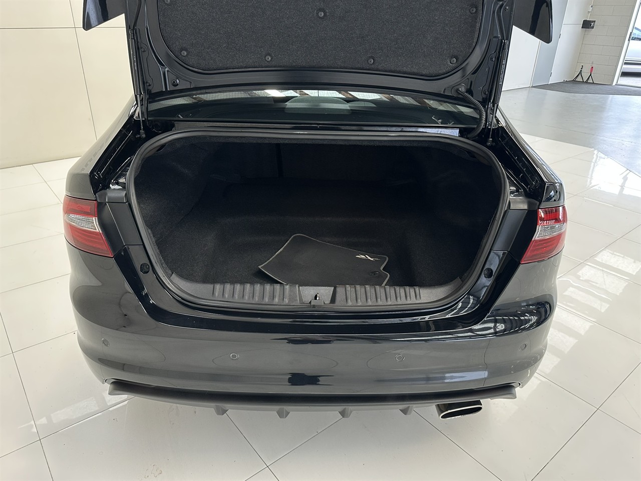 2015 Ford Falcon