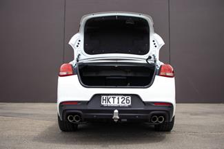 2014 Holden Commodore - Thumbnail