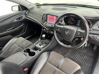 2015 Holden Commodore - Thumbnail