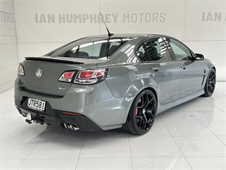 2016 Holden Commodore - Thumbnail