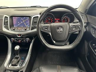 2016 Holden Commodore - Thumbnail