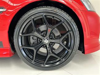 2012 Holden Commodore - Thumbnail