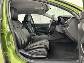 2017 Holden Commodore - Thumbnail