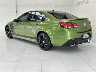 2017 Holden Commodore - Thumbnail