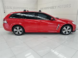 2014 Holden Commodore - Thumbnail