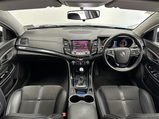 2016 Holden Commodore - Thumbnail