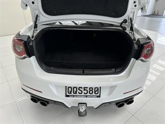 2014 Holden HSV - Thumbnail