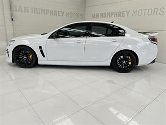 2014 Holden HSV - Thumbnail
