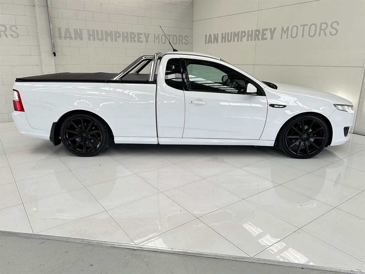 2015 Ford Falcon